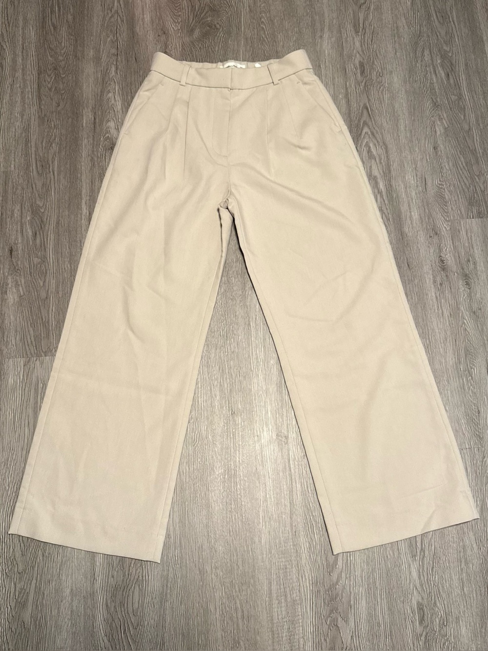 Abercrombie and Fitch Sloane Tailored Pants in Light Taupe